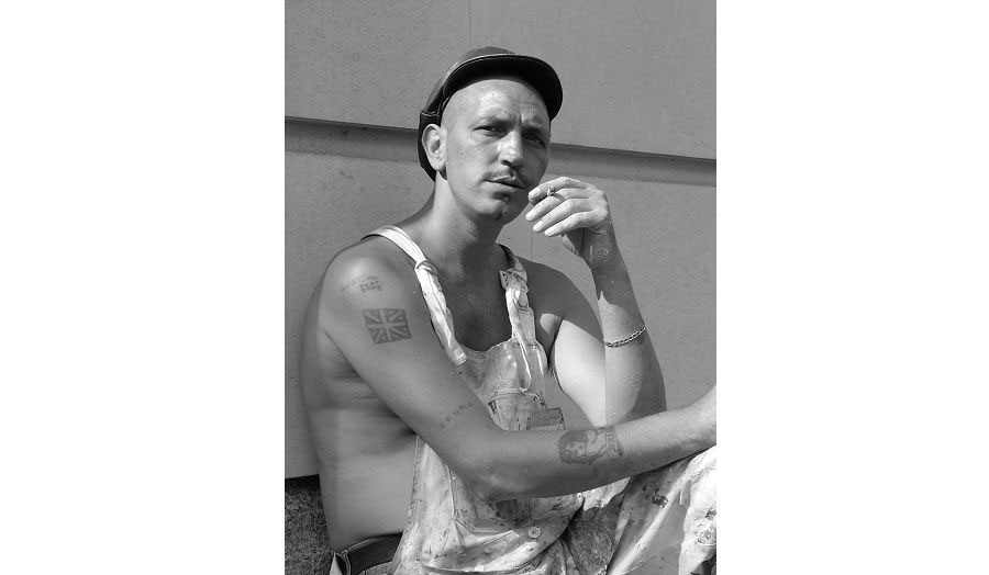 Painter, Whitechapel Hospital - Pedro Montalvo, 2007