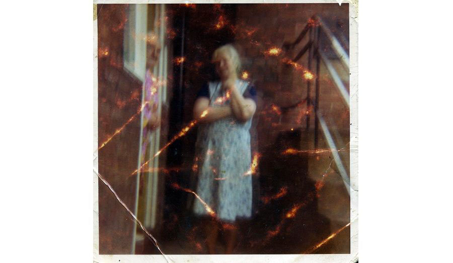 Erica's mum, Woodberry Down - Tom Hunter