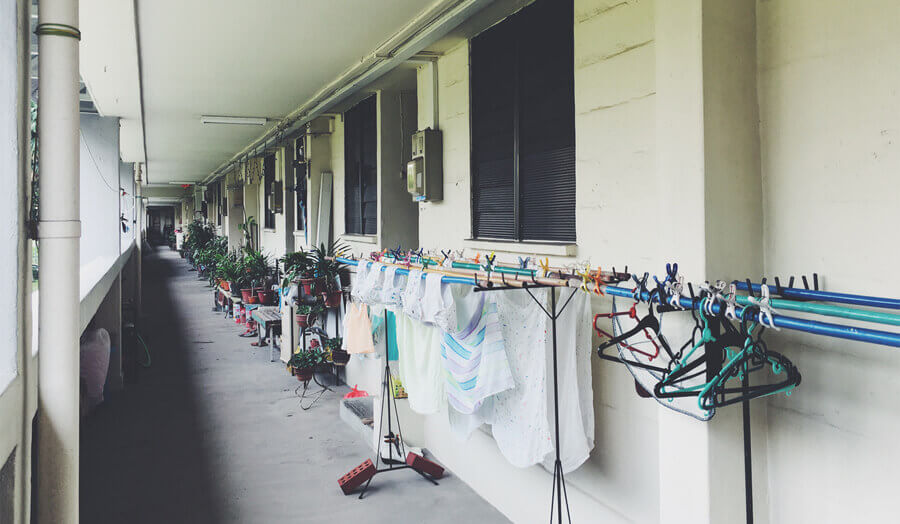 Laundry drying in an external corridor