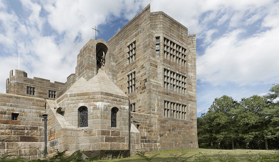 Castle Drogo
Photograph by Antony McCallum