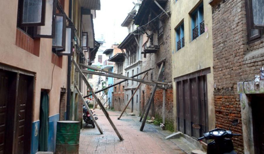 The historic city of Patan in the Kathmandu Valley, post-earthquake August 2015. Credit: Ed Dale-Harris