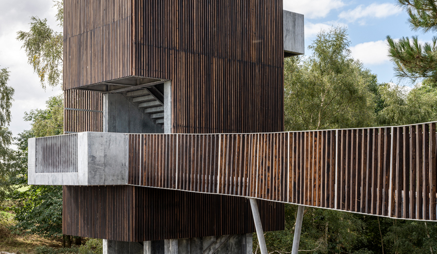 The viewing tower at Sutton Hoo for the National Trust, a Nissen Richards Studio project. Photography: Gareth Gardner